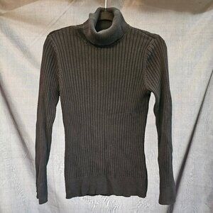 Croft & Barrow black ribbed turtleneck sweater. Size M